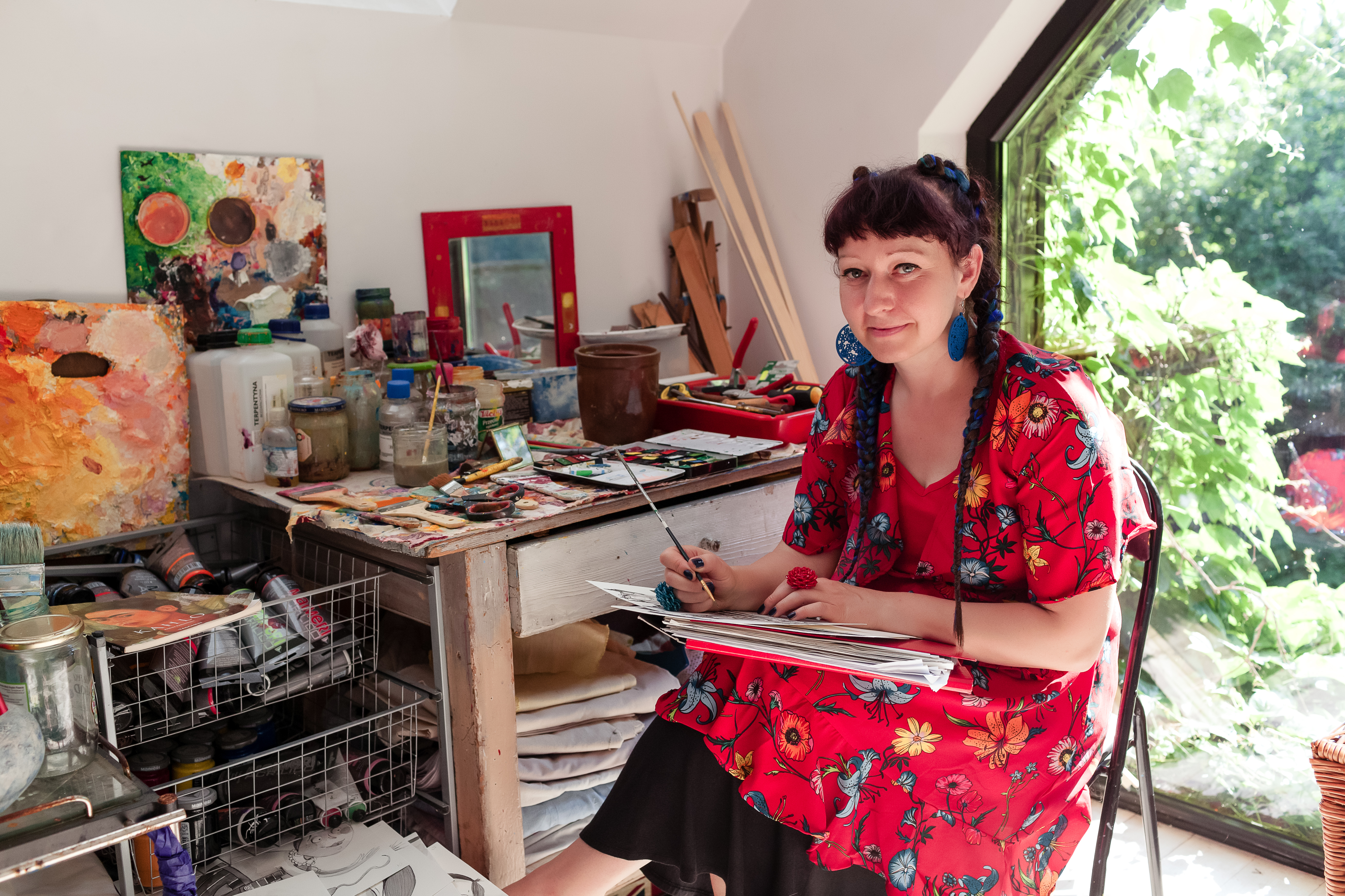 Anna Kaszuba-Dębska in her workshop in Cracow.