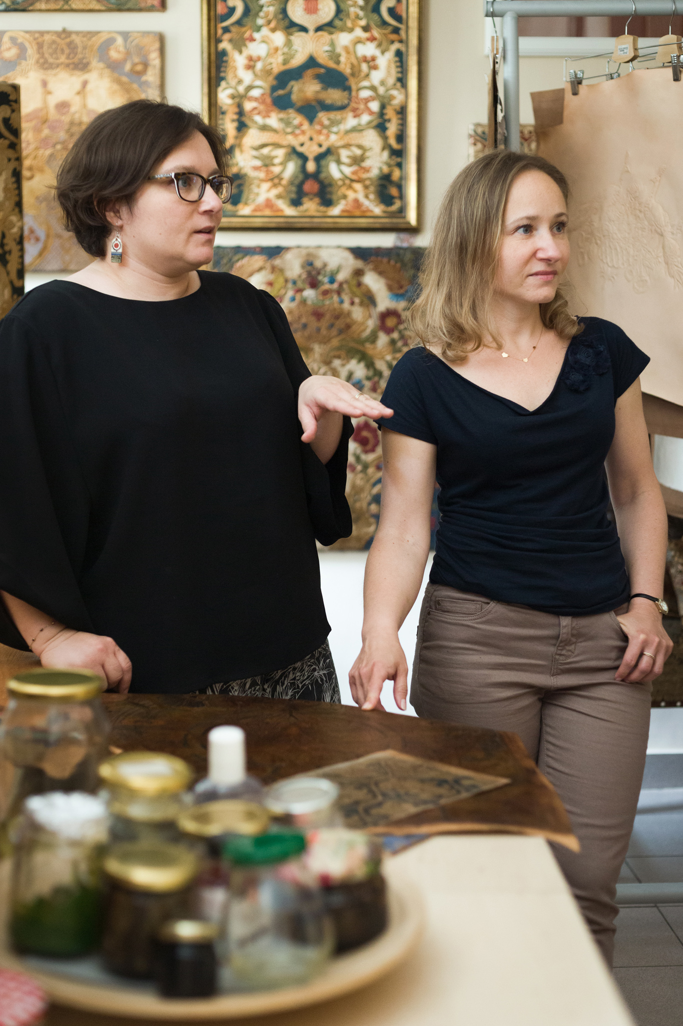 Od lewej: Ewa Zielińska i Agnieszka Kosakowska z pracowni CONSISTE.