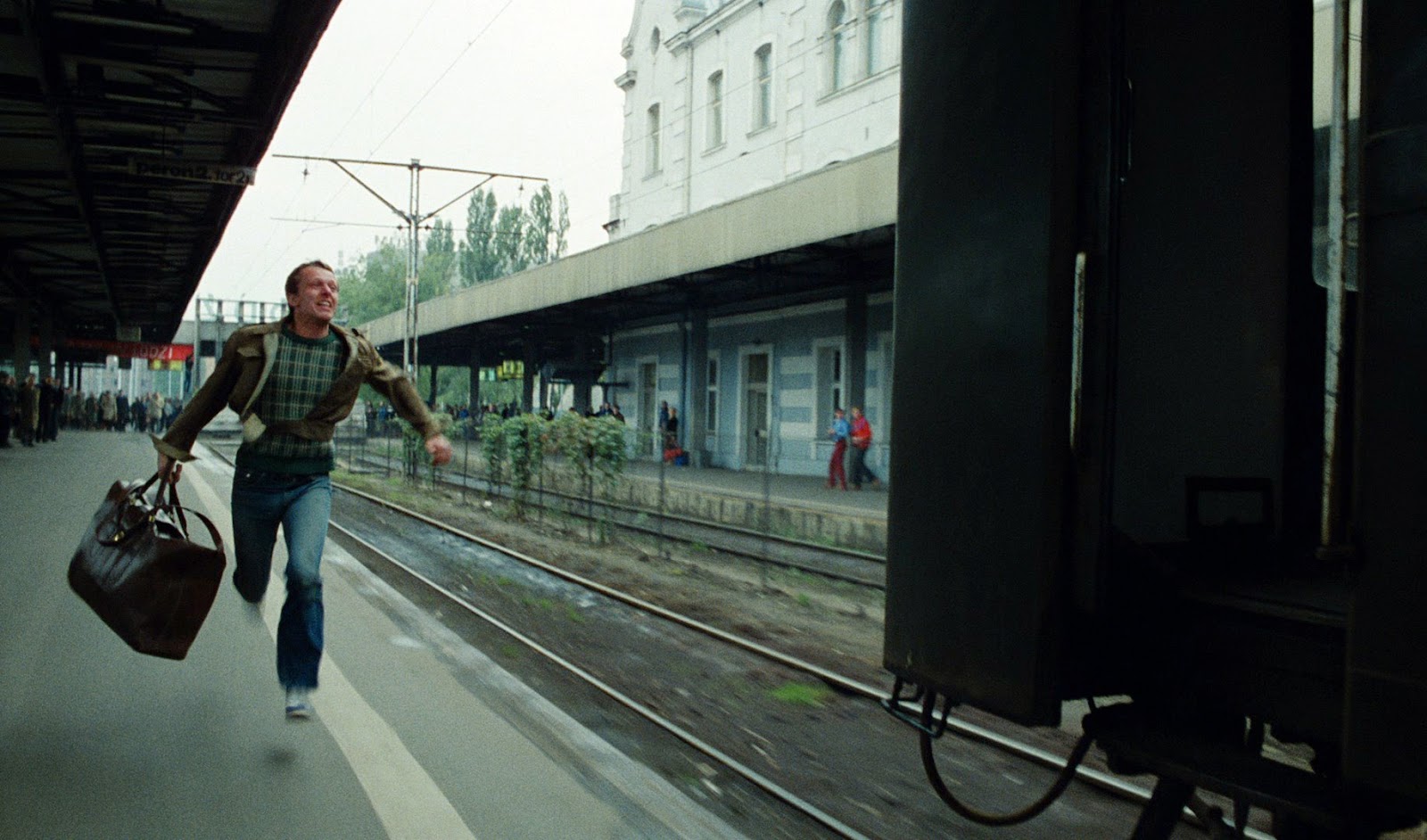 Zdjęcie z filmu "Przypadek" w reżyserii Krzysztofa Kieślowskiego. 
